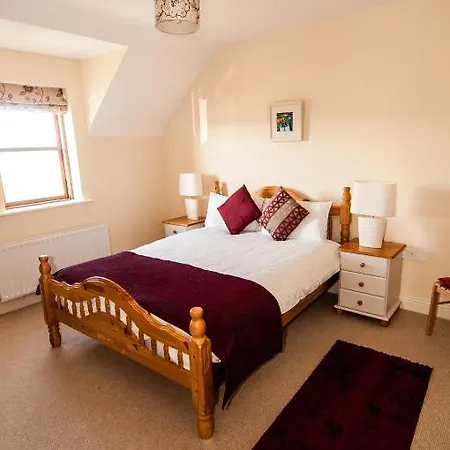Roadford House Bed & Breakfast